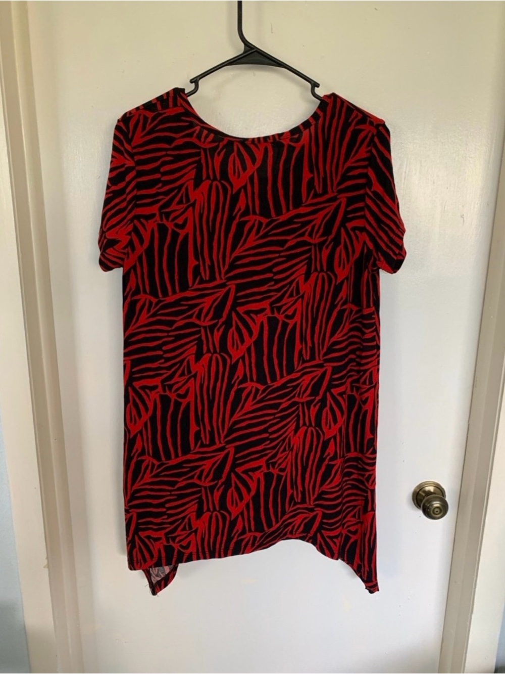 Red & Black Short Sleeve Tunic Top